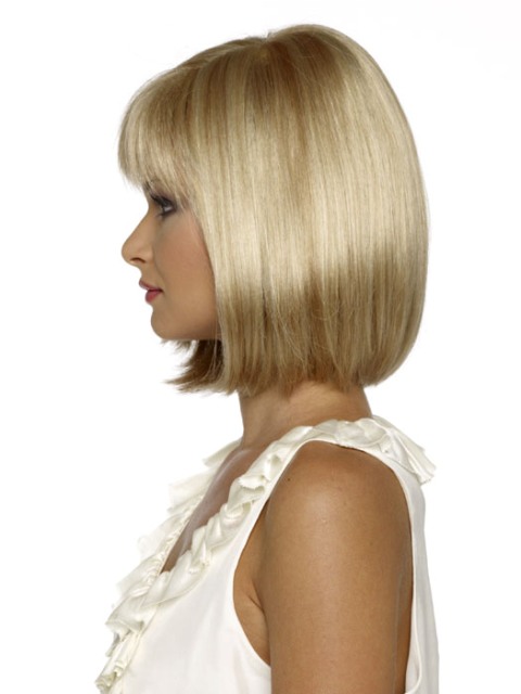 Short hairstyles for thick hair with bangs