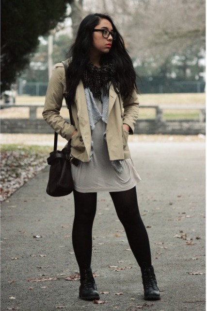 WEAR COMBAT BOOTS WITH LEGGINGS WEAR COMBAT BOOTS WITH LEGGINGS