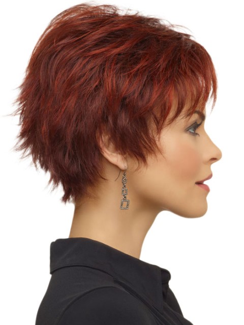 Short haircuts with layers for women