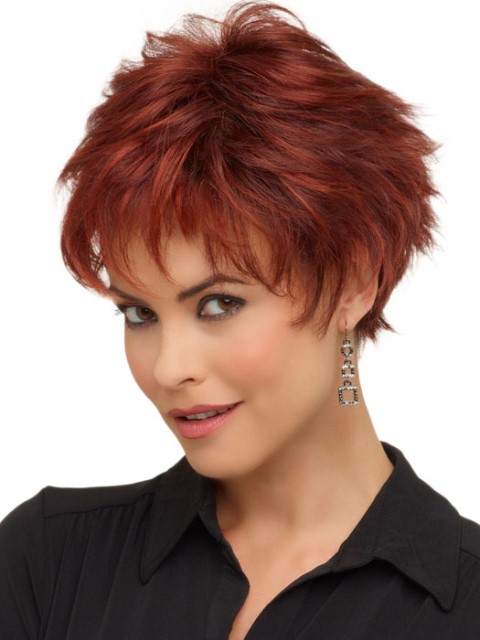 Short haircuts with layers for women