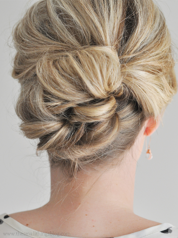 5 Easy Updos For Medium Hair