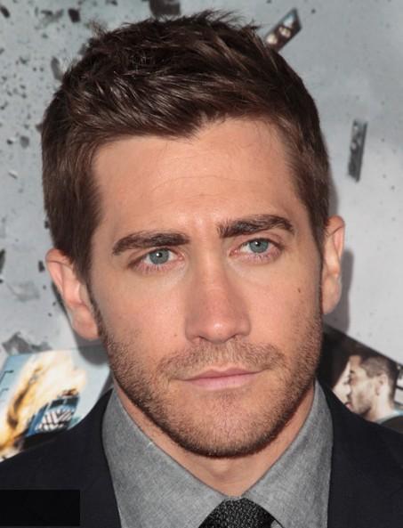 Jake Gyllenhaal Haircut - Relaxed Quick Spiked Hairstyle for Men